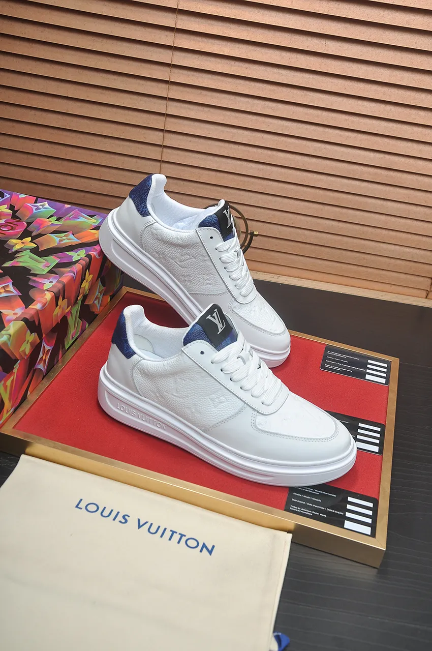 Men's shoes 💰540💶[LOUIS VUITTON] Original order price (water-dyed cowhide lining) new model 🍀LV Louis Vuitton * - top version of LV classic trendy shoes! Made of imported original cowhide, water-dyed cowhide lining, and original wear-resistant rubber outsole! High quality products! Code number 38-45 (45 is custom-made and cannot be returned or exchanged)